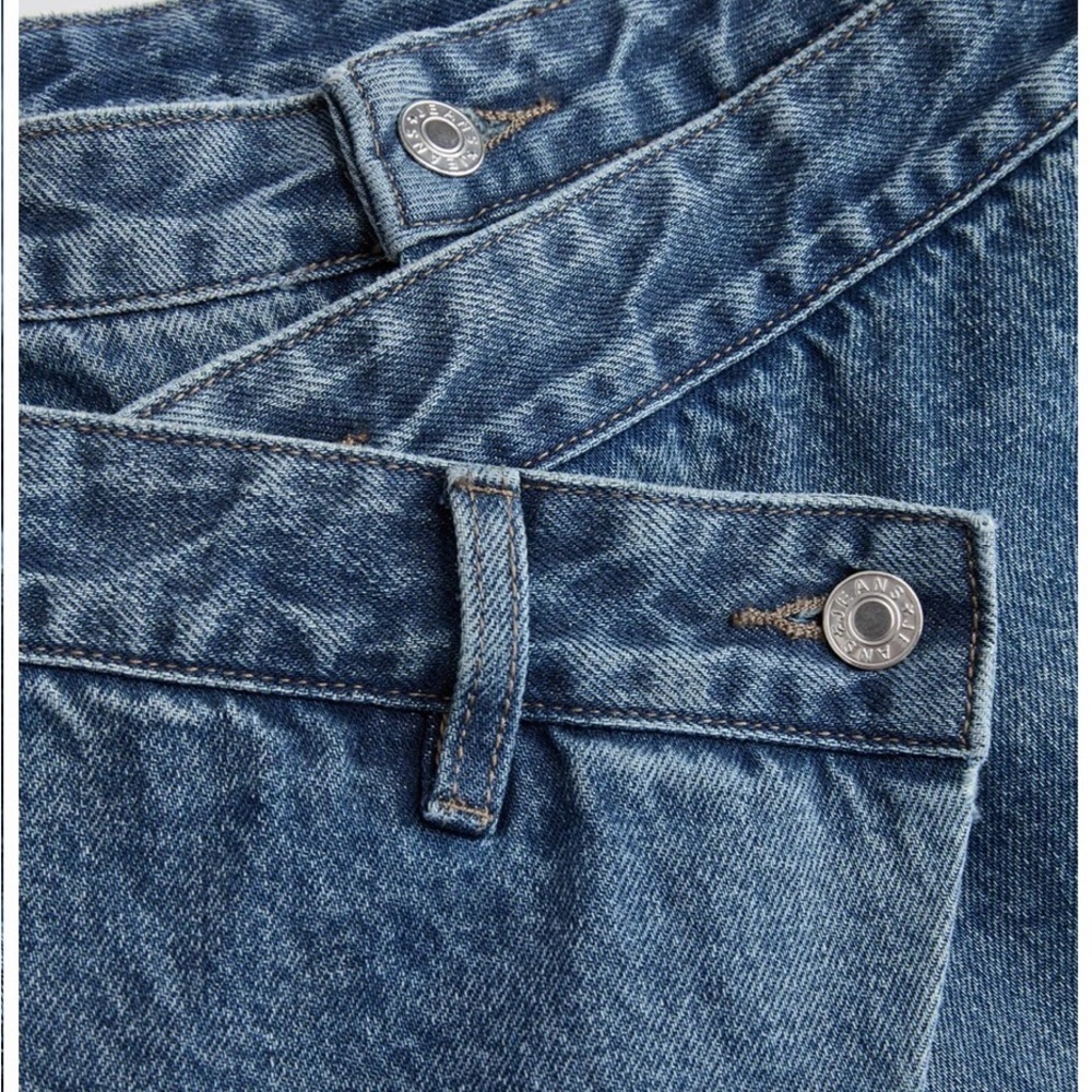 Commense Cross-Front Dark Blue Wide-Leg Jeans, size XL - Picture 4 of 9